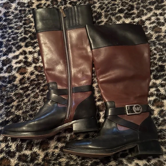 49. Michael Kors Boots Silver Buckle MK Emblem Black & Brown Color- Brand New - Picture 2 of 3